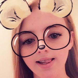 Meet your Posher, Abby